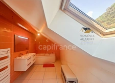 VILLA CONTEMPORAINE ENTRE ANNECY, GENÈVE ET AIX-LES-BAINS – VOLUMES D’EXCEPTION & ESPRIT RESORT PRIVÉ