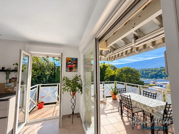 AIX LES BAINS (73) APPARTEMENT D'EXCEPTION 135,60 M² – DERNIER ÉTAGE, TERRASSE, 38 M² DE COMBLES AMÉNAGEABLES ET DOUBLE GARAGE DE 50 M²