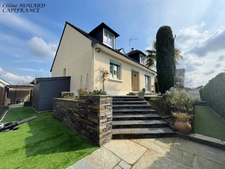 Maison à vendre 6 pièces (49)+ Studio indépendant