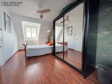 Maison à vendre 6 pièces (49)+ Studio indépendant