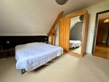 Maison familiale de 146 m² à Tiercé – 5 chambres, jardin sans vis-à-vis, Centre ville et gare à pied