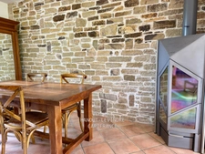 Maison familiale de 146 m² à Tiercé – 5 chambres, jardin sans vis-à-vis, Centre ville et gare à pied