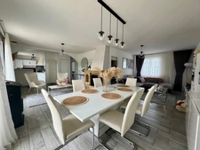 Maison à vendre 5 pièces  sur sous-sol