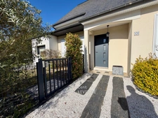 Maison familiale 5 chambres à pied du centre de Villevêque RIVES DU LOIR EN ANJOU (49)