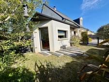 Maison familiale 5 chambres à pied du centre de Villevêque RIVES DU LOIR EN ANJOU (49)