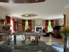 Dpt Maine et Loire (49), for sale near ANGERS house P9 Living on one level 