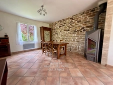 Maison familiale de 146 m² à Tiercé – 5 chambres, jardin sans vis-à-vis, Centre ville et gare à pied