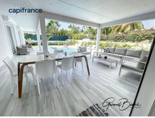 A vendre SAINT FRANCOIS un Ensemble de 3 Villas avec piscine