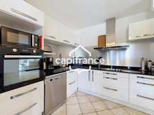 LE GOSIER – BAS-DU-FORT | T3 MEUBLÉ VUE MER – 67 M² + TERRASSE 22 M²