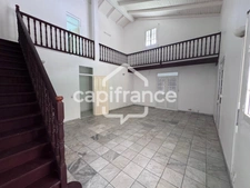 À VENDRE – GRANDE MAISON 2 LOGEMENTS – LE GOSIER (97180) – 280 m² SUR 1 305 m² DE TERRAIN