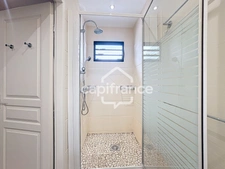 Villa de standing 4 CH avec piscine – Domaine sécurisé – Petit-Bourg