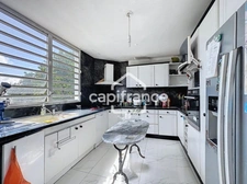 À VENDRE – IMMEUBLE DE RAPPORT COMPOSÉ DE 3 LOGEMENTS 430 m² LES ABYMES (97139)