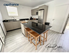 A vendre SAINT FRANCOIS un Ensemble de 3 Villas avec piscine