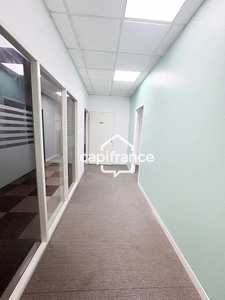 Local/bureau 48 m² A LOUER Moudong BAIE MAHAULT (971)