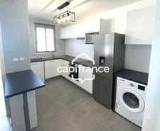 Appartement à louer 2 pièces PETIT BOURG (971)