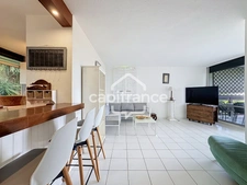 LE GOSIER – BAS-DU-FORT | DUPLEX T4 VUE MER – 159 m² AU SOL AVEC TERRASSES