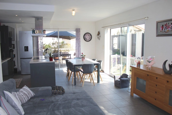 Maison à vendre 5 pièces VIRIAT (01)