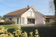 Maison à vendre 7 pièces CEYZERIAT (01)