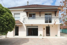 Maison à vendre 6 pièces PERONNAS (01)