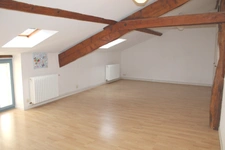 Maison à vendre 7 pièces CEYZERIAT (01)