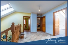 Architect-designed villa for sale in Cuvat