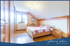 Architect-designed villa for sale in Cuvat