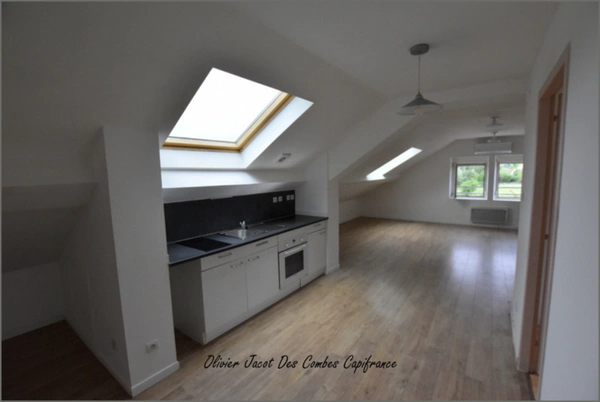 Appartement à vendre 3 pièces FESCHES LE CHATEL (25)