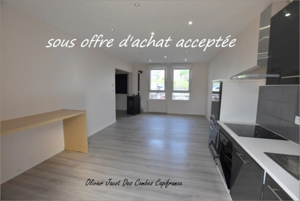 Maison à vendre 4 pièces NOMMAY (25)