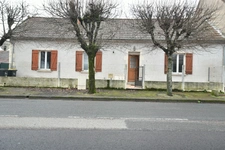 House for sale, 7 rooms, NEVERS (58), Land 579 m²