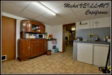 Dpt Allier (03), à vendre TREVOL maison P9 de 193 m² - Terrain de 2 505,00 m² 