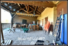 Résidence à vendre 21 pièces BOURBON L'ARCHAMBAULT (03), 8 appartements, Site cure thermale