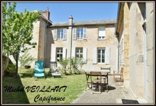 Résidence à vendre 21 pièces BOURBON L'ARCHAMBAULT (03), 8 appartements, Site cure thermale