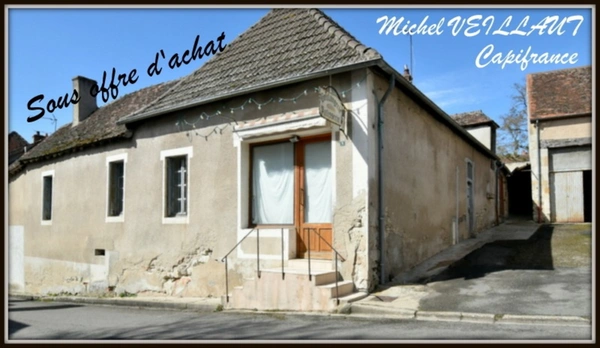 Dpt Allier (03), à vendre BESSON maison P6 de 100 m² - Terrain de 1 941,00 m² - Plain pied