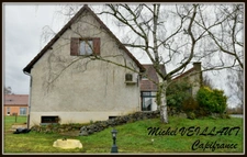 Dpt Allier (03), à vendre TREVOL maison P9 de 193 m² - Terrain de 2 505,00 m² 
