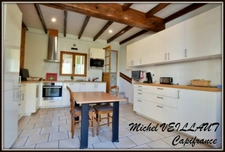 House for sale in Moulins (03), 11 rooms, 5 bedrooms, garage, 3 bathrooms, 237 m² plot