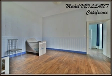 Property for sale with a 15-room building, 2 gîtes, 7390 m² of land, VILLENEUVE SUR ALLIER (03)