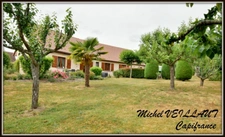 Single-story house for sale in Toulon-sur-Allier (03), 5 rooms, 4 bedrooms, garage, 1315 m² wooded plot