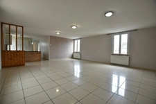 House for sale, 7 rooms, NEVERS (58), Land 579 m²