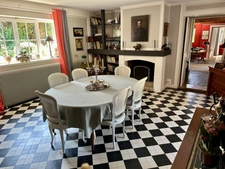 Maison à vendre 11 pièces LA CELLE LES BORDES (78)