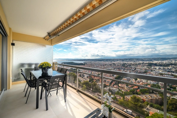 Appartement à vendre 3 pièces NICE - MONT BORON DERNIER ETAGE (06)