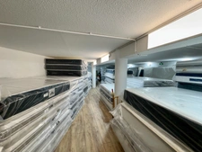 Secteur Cannes Tourrades - Bail sur Local Commercial de 370m 2 à Céder