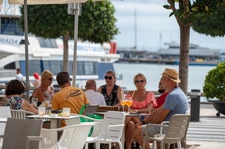 FOR SALE – Restaurant Business – Prime Location by the Sea (Fréjus / Saint-Raphaël)