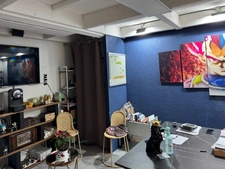 Secteur Cannes Tourrades - Bail sur Local Commercial de 370m 2 à Céder