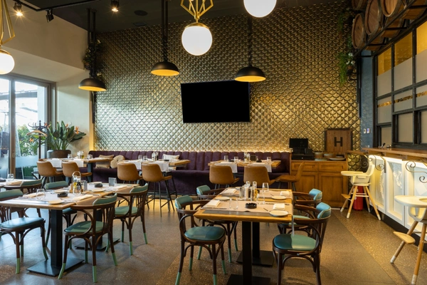 Dpt Var (83), à vendre FREJUS Restaurant 