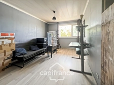 Appartement à vendre 3 pièces LA FARLEDE (83), 58m2 au calme à pied du village de la Farlède.