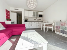 Appartement à vendre 1 pièces BORMES LES MIMOSAS (83), résidence standing, Terrasse sud + PARKING COUVERT + CAVE