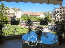 Appartement à vendre 3 pièces, Hyères  (83), Bassin Royal, Double GARAGE.