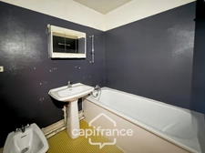 Appartement à vendre 3 pièces TOULON (83) - La Rode - Le Toucan - 10ème étage 