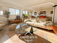 Appartement à vendre 4 pièces HYERES (83) - 147m2- 4ème et dernièr Etage- Accès direct GARAGE