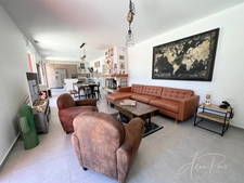 Dpt Var (83), à vendre HYERES Villa sans vis à vis- 1000m² de terrain - 3 chambres  - piscine - jardin - GARAGE.